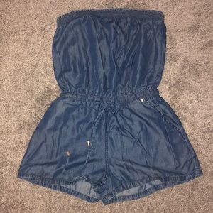 Guess romper